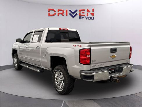Used 2015 Chevrolet Silverado 2500 LTZ AWD/4WD image 6