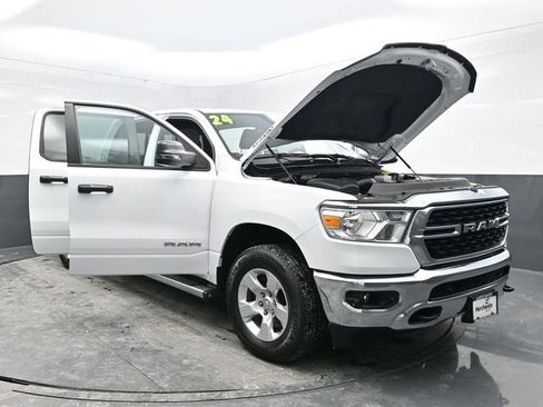 Used 2024 RAM 1500 Big Horn image 35