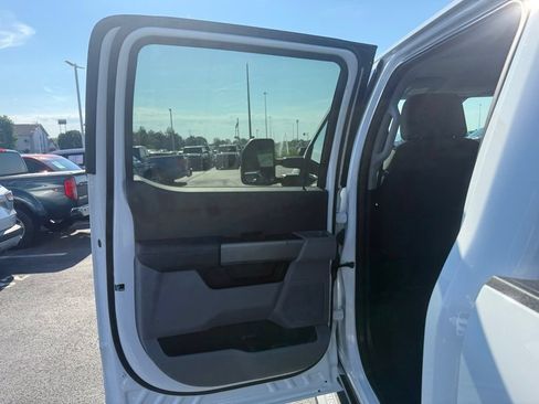 Certified 2025 Ford F350 XLT AWD/4WD image 36