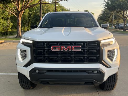 Used 2026 GMC Canyon Elevation w/ Convenience Package AWD/4WD image 3