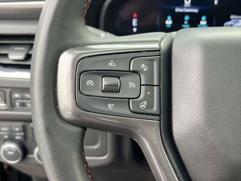 Used 2024 Chevrolet Suburban RST w/ Luxury Package AWD/4WD image 22