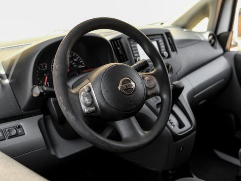 Used 2017 Nissan NV200 SV w/ Technology Package FWD image 15