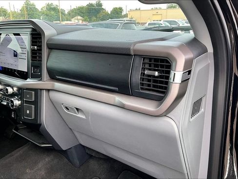 Used 2025 Ford F150 XLT w/ Equipment Group 301A Standard AWD/4WD image 19
