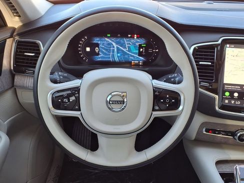 Certified 2023 Volvo XC90 T8 Ultimate w/ Protection Package Premier AWD/4WD image 15