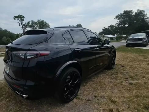 Used 2024 Alfa Romeo Stelvio Quadrifoglio AWD/4WD image 4