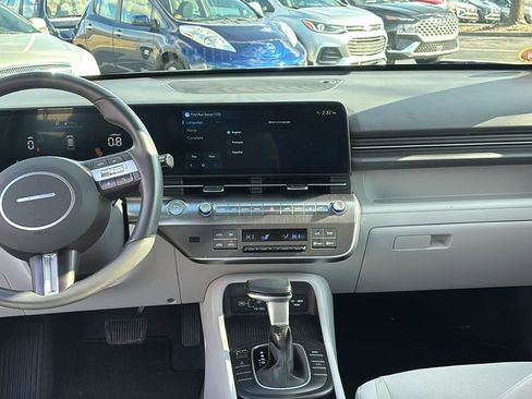 Used 2024 Hyundai Kona SEL image 12