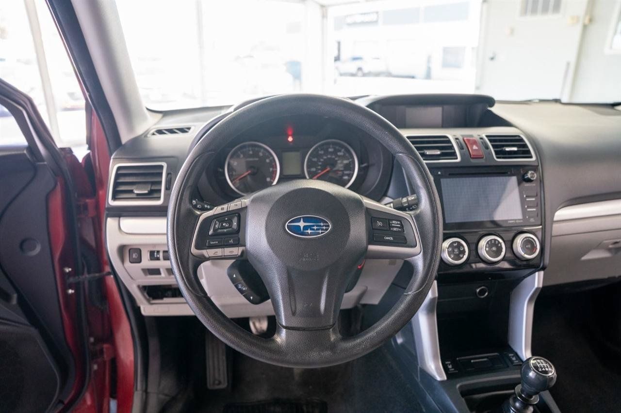 Used 2016 Subaru Forester 2.5i Premium AWD/4WD image 14