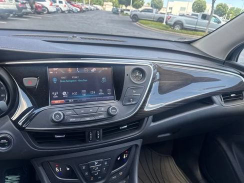 Used 2019 Buick Envision Essence w/ LPO, Road Trip Package FWD image 12