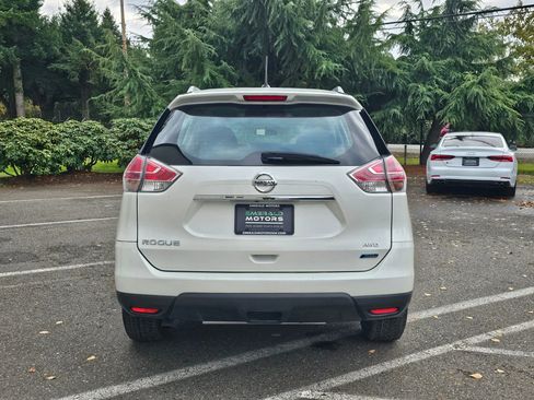Used 2015 Nissan Rogue SL image 6