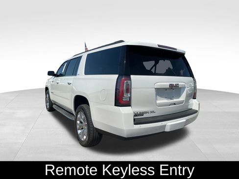 Used 2016 GMC Yukon XL SLT w/ Open Road Package image 8