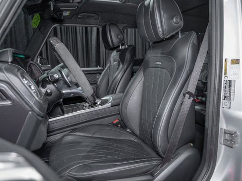 Used 2023 Mercedes-Benz G 63 AMG 4MATIC image 11