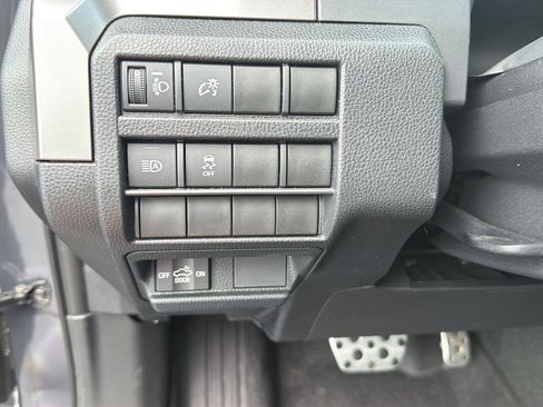Used 2025 Toyota Tacoma TRD Sport RWD image 19
