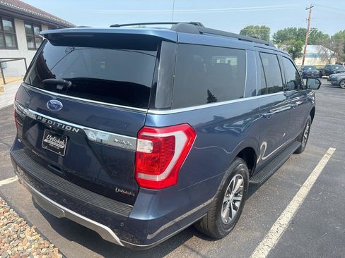 Used 2018 Ford Expedition Max XLT AWD/4WD image 3