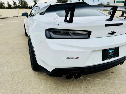 Used 2018 Chevrolet Camaro ZL1 image 47