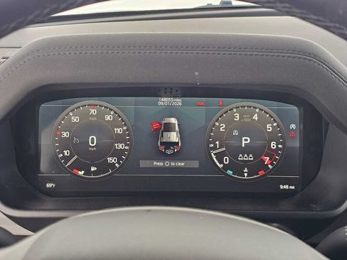 Used 2023 Land Rover Defender 110 S AWD/4WD image 23