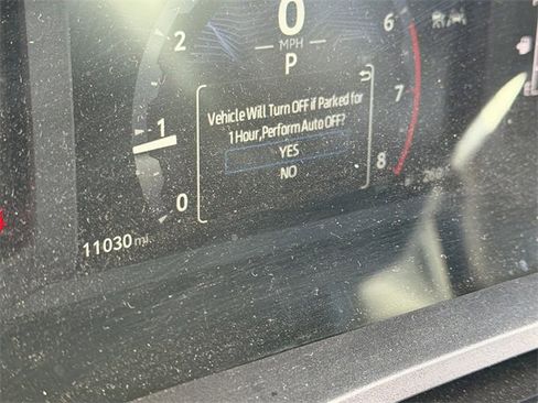 Used 2025 Toyota Tacoma SR image 9