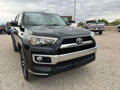 Used 2016 Toyota 4Runner Limited AWD/4WD image 2