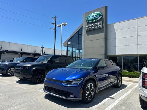 Used 2024 Kia EV6 Wind w/ Wind Technology Package RWD image 1