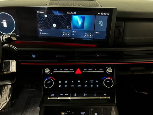 Used 2024 Hyundai Santa Fe Calligraphy image 19