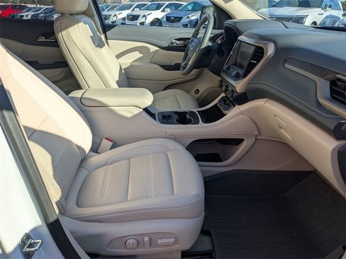 Certified 2023 GMC Acadia Denali w/ Denali Ultimate Package image 14