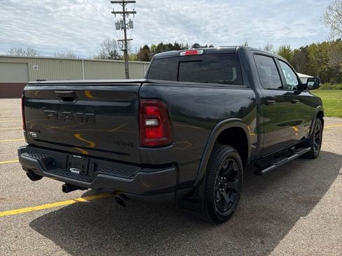 Used 2025 RAM 1500 Big Horn AWD/4WD image 5