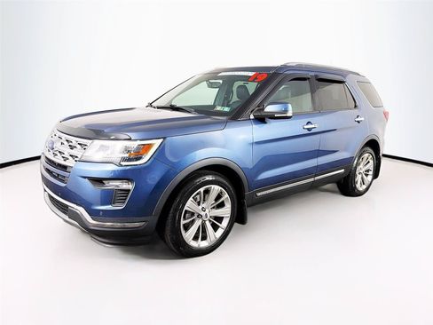 Used 2019 Ford Explorer Limited w/ Class III Trailer Tow Package AWD/4WD image 7