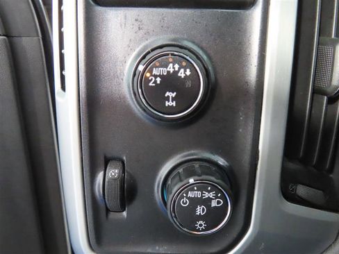 Used 2018 GMC Sierra 1500 SLT w/ SLT Premium Package image 11