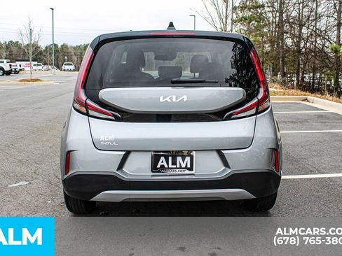 Used 2024 Kia Soul LX w/ Option Group 015 image 11