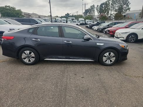 Used 2017 Kia Optima Premium w/ Hybrid Convenience Package FWD image 16