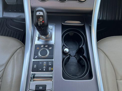 Used 2017 Land Rover Range Rover Sport HSE image 22