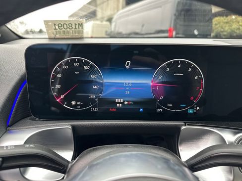 New 2026 Mercedes-Benz GLB 250 image 29