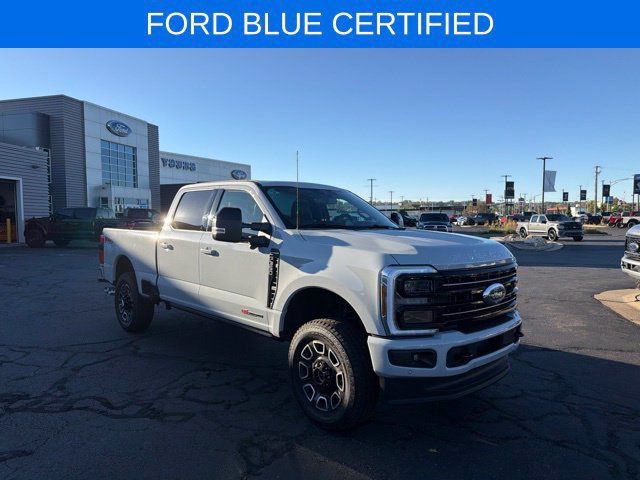 Used 2026 Ford F350 Platinum AWD/4WD image 1