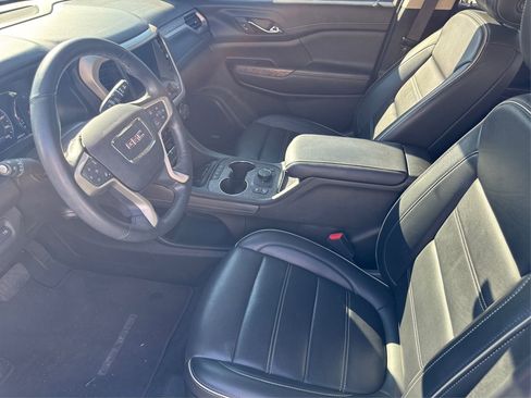 Used 2023 GMC Acadia Denali w/ Denali Technology Package image 11