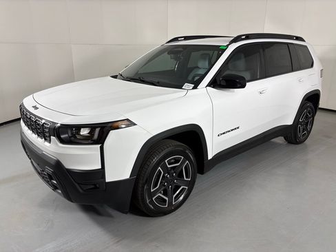 New 2026 Jeep Cherokee Laredo AWD/4WD image 4