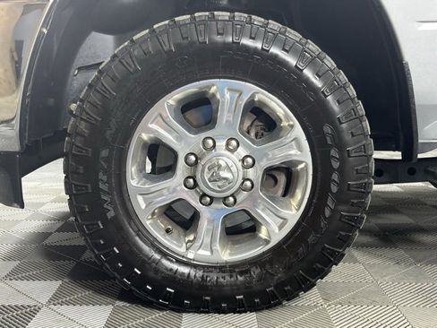 Used 2024 RAM 2500 Big Horn image 10