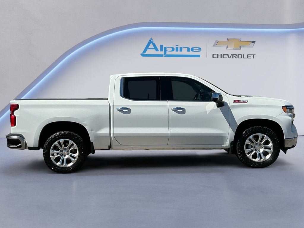 Used 2023 Chevrolet Silverado 1500 LTZ w/ LTZ Premium Package AWD/4WD image 6
