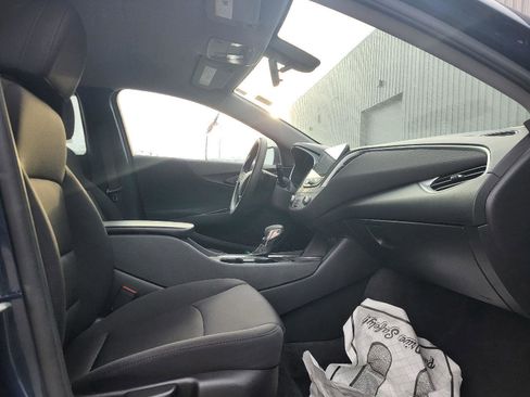 Used 2022 Chevrolet Malibu LT image 12
