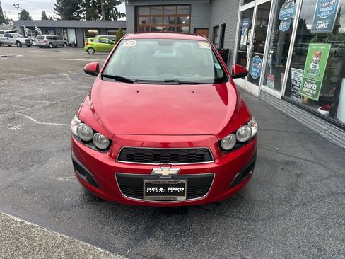 Used 2013 Chevrolet Sonic LS image 2