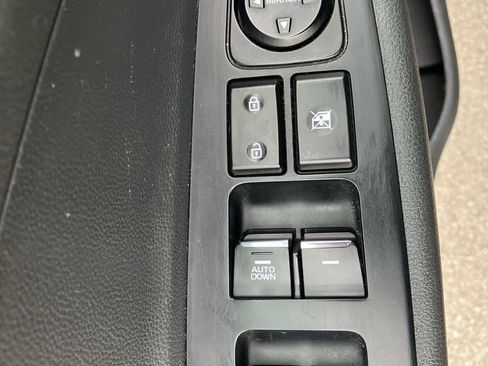 Used 2019 Hyundai Tucson SE image 12