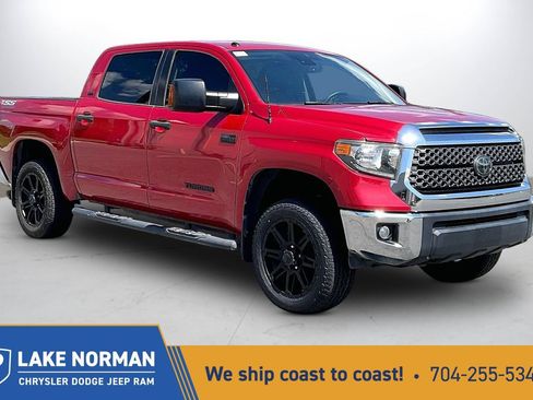 Used 2019 Toyota Tundra SR5 w/ SR5 Upgrade Package AWD/4WD image 1