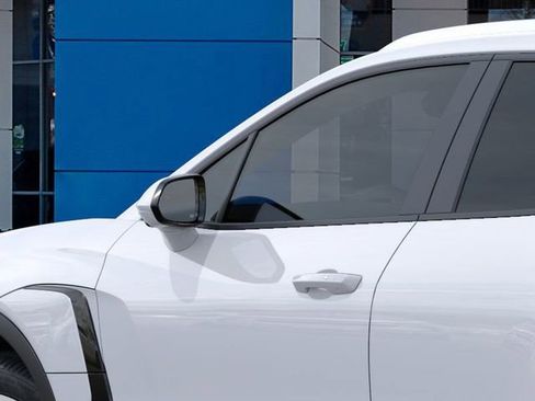 New 2026 Chevrolet Blazer EV LT image 12