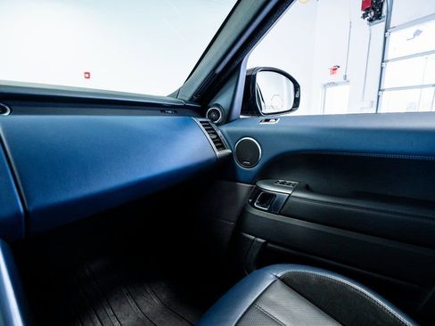 Used 2019 Land Rover Range Rover Sport HST image 58