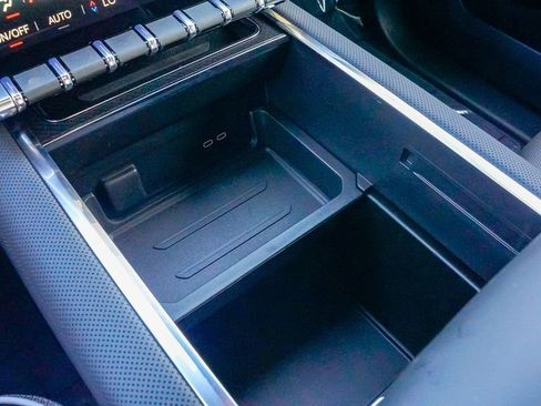 Used 2026 GMC Sierra EV Elevation image 21