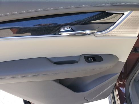 Certified 2023 Cadillac XT6 Premium Luxury image 15
