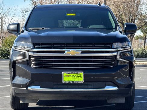 Used 2024 Chevrolet Suburban LT image 7