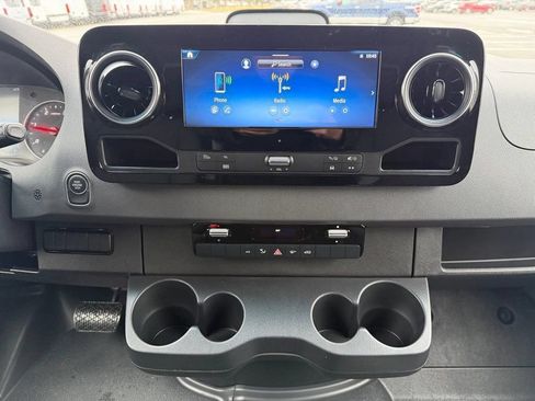 New 2026 Mercedes-Benz Sprinter 2500 image 15