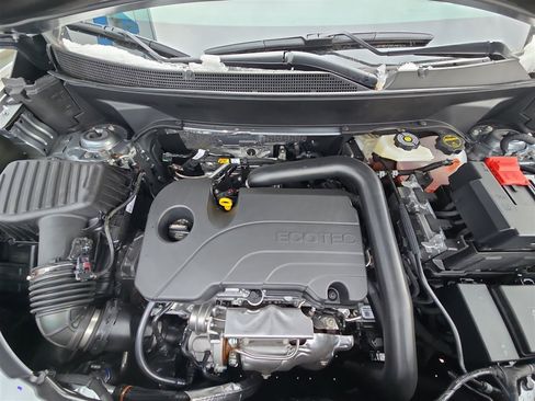 New 2026 Chevrolet Equinox LT w/ Convenience Package II image 29