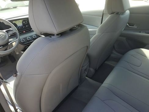 New 2026 Hyundai Elantra SE w/ Cargo Package FWD image 12