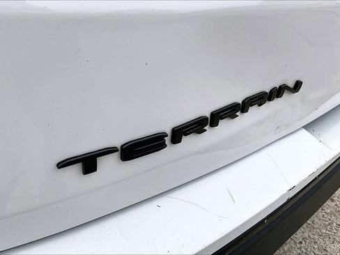 Used 2023 GMC Terrain SLT w/ Elevation Edition FWD image 31