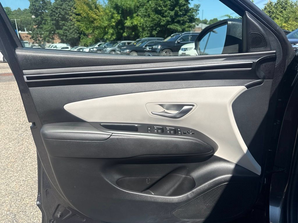Certified 2023 Hyundai Tucson SEL AWD/4WD image 12